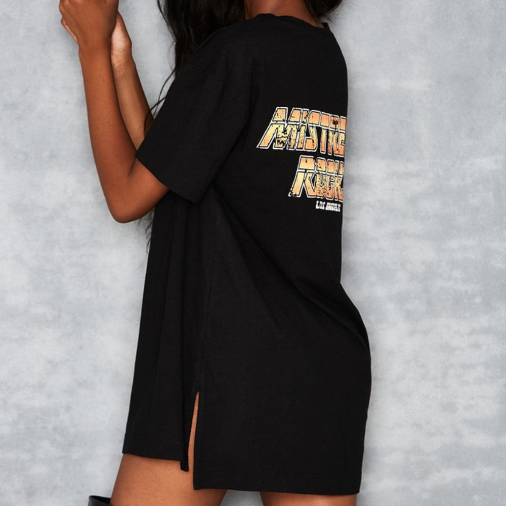 NWT Mistress Rocks Pivot Black Oversized Logo T Shirt Black Size Small S NEW